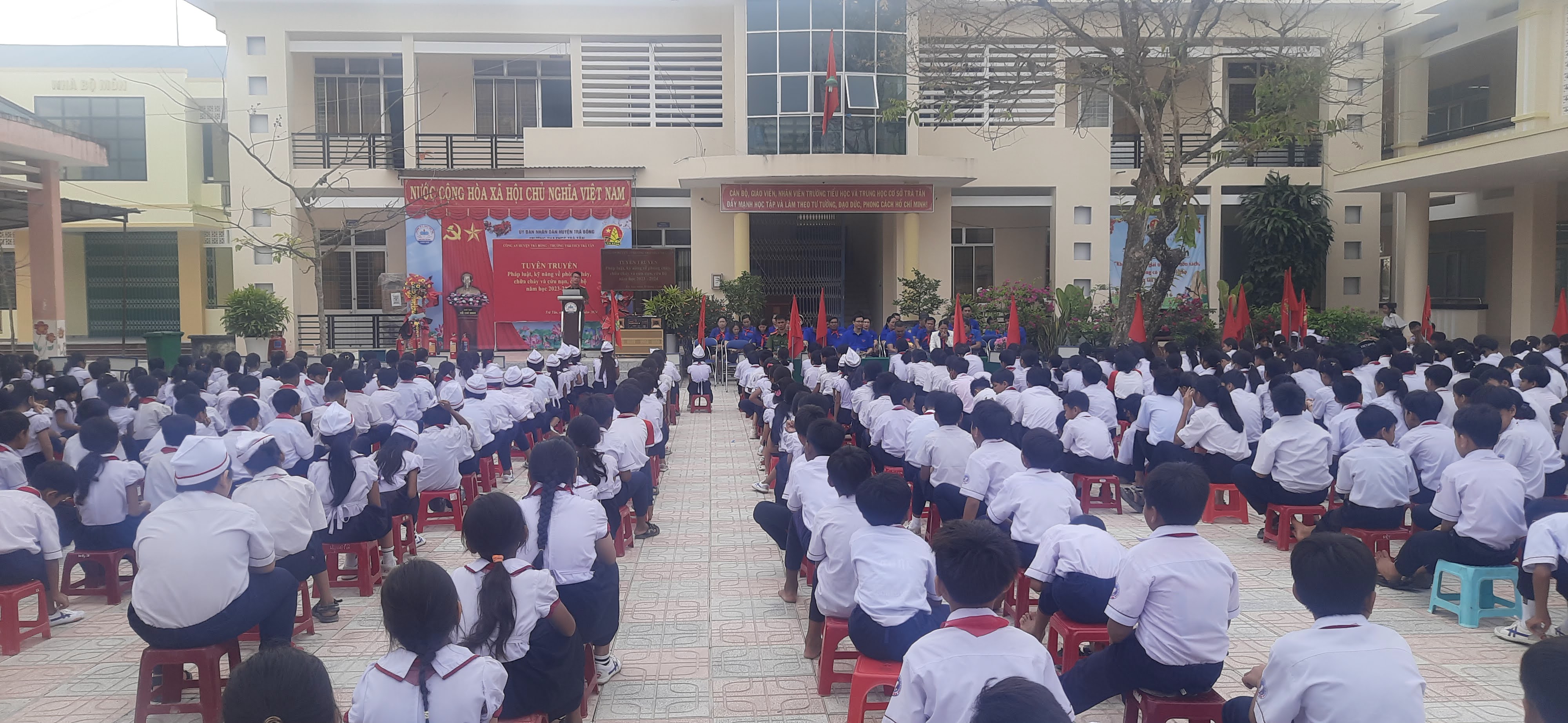 TƯ VẤN TÂM LÝ HỌC ĐƯỜNG 2025- 2026
