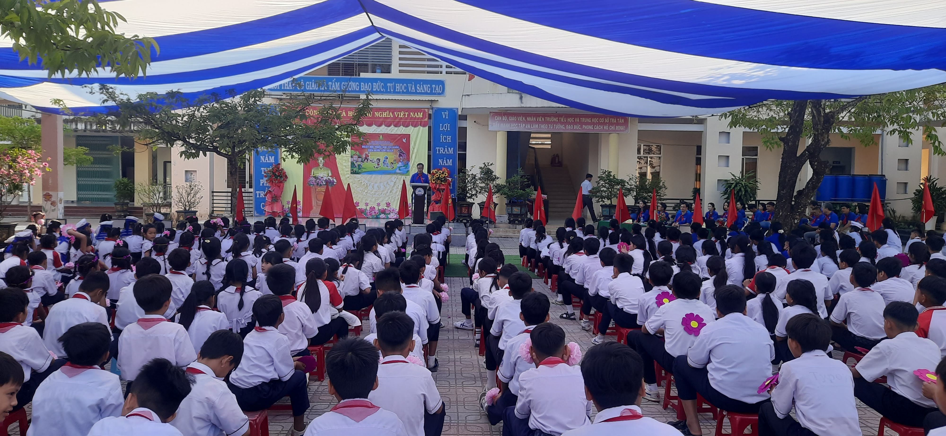 Một số hình ảnh hoạt động ngoài giờ trong tháng 3.2026