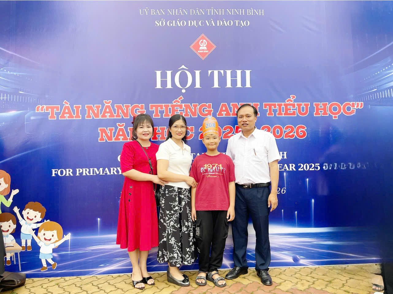 HỘI THI TÀI NĂNG TIẾNG ANH TIỂU HỌC (OTE) “SÂN CHƠI BỔ ÍCH”