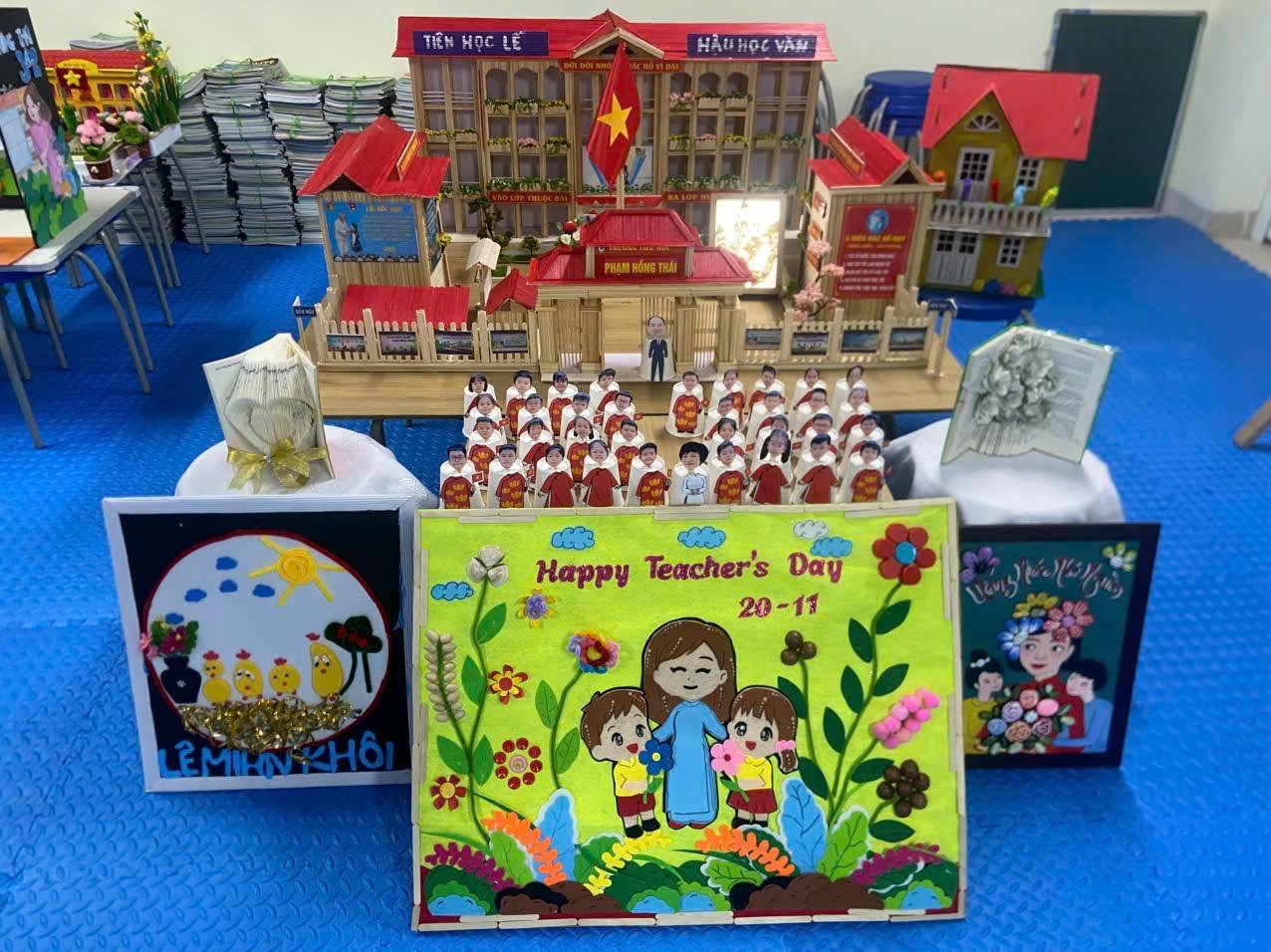 TRƯỜNG TH PHẠM HỒNG THÁI SÔI NỔI CHUỖI CÁC HOẠT ĐỘNG CHÀO MỪNG KỶ NIỆM 43 NĂM NGÀY NHÀ GIÁO VIỆT NAM (20/11/1982 - 20/11/2025)
