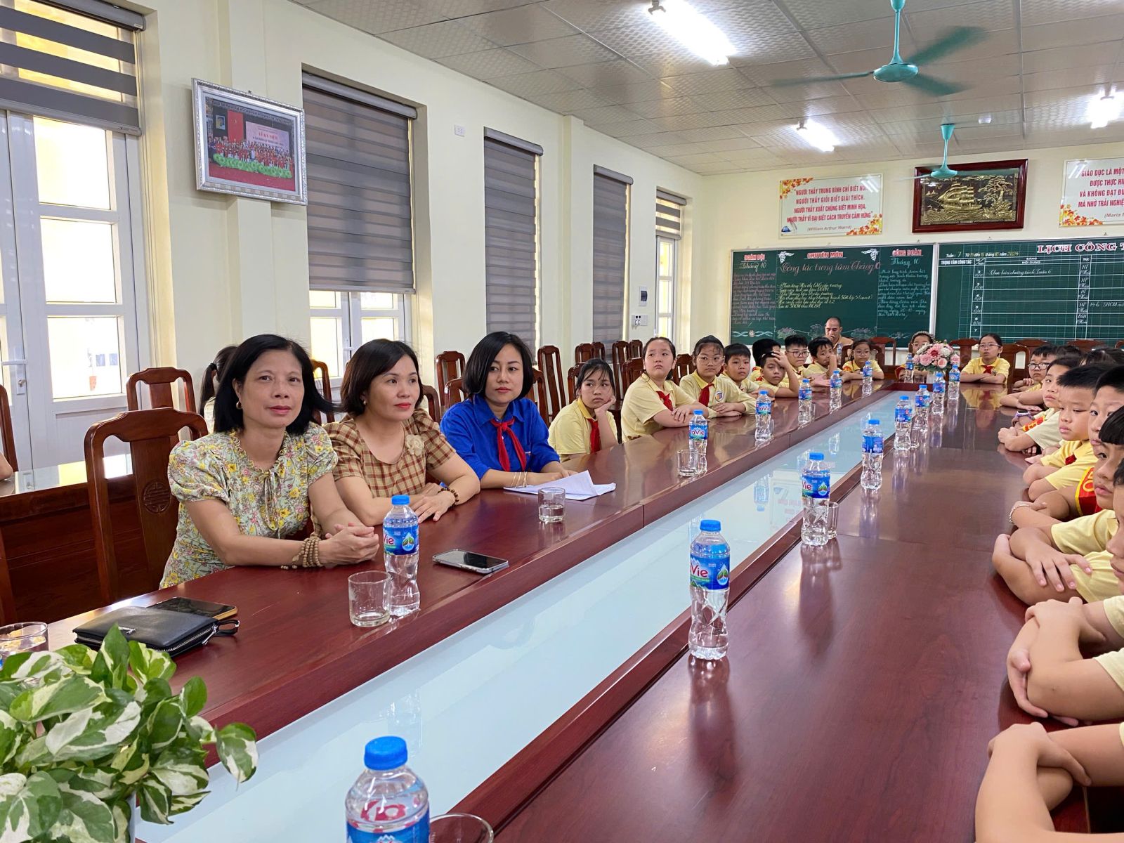 ĐẠI HỘI LIÊN ĐỘI TRƯỜNG TH PHẠM HỒNG THÁI NHIỆM KỲ 2024-2025 - ĐẨY MẠNH KHÔNG NGỪNG SỰ PHÁT TRIỂN QUY CỦ VÀ MẠNH MẼ CỦA CÔNG TÁC ĐỘI VÀ PHONG TRÀO THIẾU NHI