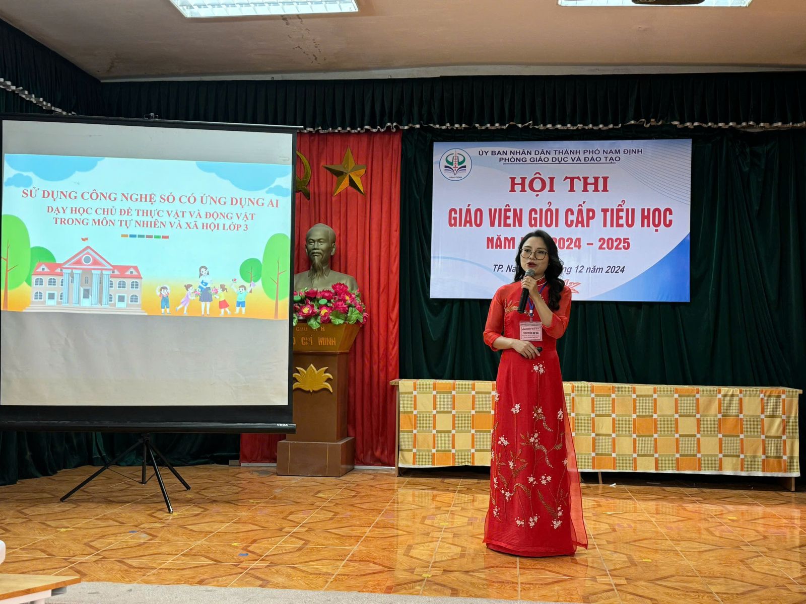 GIÁO VIÊN TIỂU HỌC PHẠM HỒNG THÁI TIẾP TỤC KHẲNG ĐỊNH NĂNG LỰC VÀ NỖ LỰC TỪ THÀNH TÍCH XUẤT SẮC TRONG HỘI THI GIÁO VIÊN GIỎI CẤP TIỂU HỌC THÀNH PHỐ NĂM HỌC 2024 - 2025